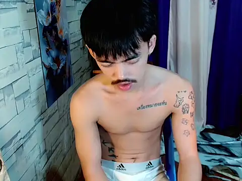 Snapshot of urhunky_boy chatting on 9, 7, 2026 urhunky boy online show from 9, 7, 2026