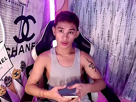 asianhardcock25 online show from 19, 12, 2025