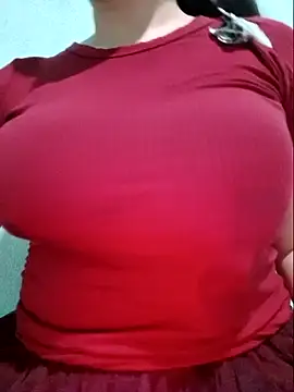 Snapshot of Shiny_Babe chatting on 7, 6, 2026 Shiny Babe online show from 7, 6, 2026