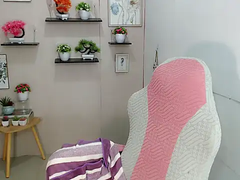 Snapshot of liane_mei chatting on 17, 7, 2026 liane mei online show from 17, 7, 2026