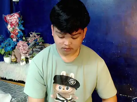 Snapshot of Reynelcock chatting on 27, 2, 2026 Reynelcock online show from 27, 2, 2026