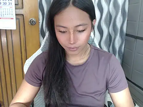 sweetiie caren online show from 6, 4, 2026