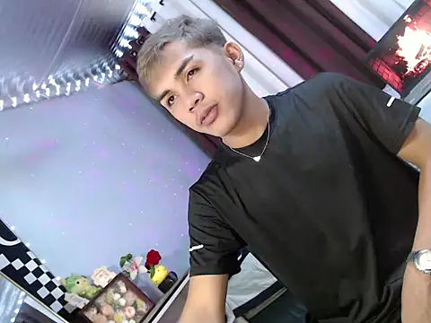 Snapshot of urhot_chany chatting on 10, 7, 2026 urhot chany online show from 10, 7, 2026