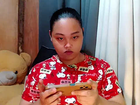  Lylia online show from 3, 12, 2025