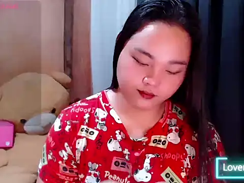 Snapshot of _Lylia chatting on 17, 7, 2026 Lylia online show from 17, 7, 2026