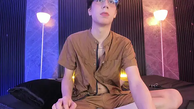 luixdust  online show from 5, 11, 2025