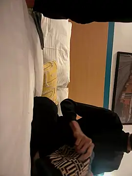 rockyy23boy online show from 10, 1, 2026