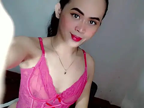 Snapshot of slutty_afina chatting on 11, 9, 2025 slutty afina online show from 11, 9, 2025