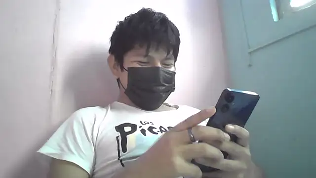 Snapshot of JinBABY1 chatting on 19, 9, 2025 JinBABY1 online show from 19, 9, 2025