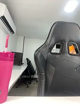 megan bigboobs  online show from 21, 10, 2025