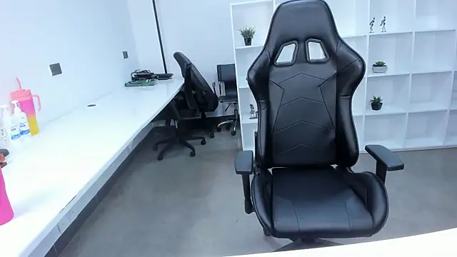 megan bigboobs  online show from 14, 11, 2025