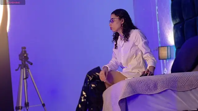 BeccaReedd online show from 15, 9, 2025