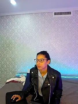 BeccaReedd online show from 14, 11, 2025