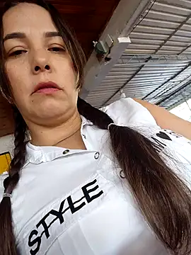 Snapshot of Sofitailor chatting on 25, 10, 2025 Sofitailor online show from 25, 10, 2025