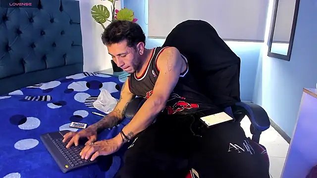 Thonixxx mr online show from 2, 3, 2026