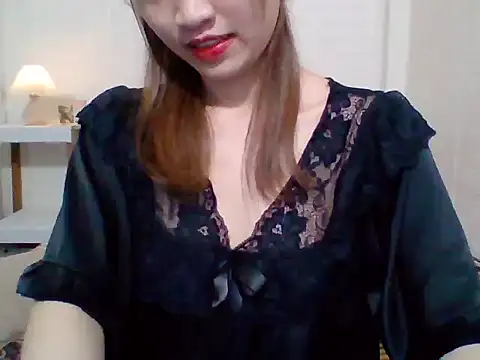   Donna   online show from 11, 9, 2025