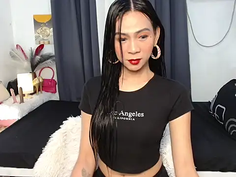 AmayaWang online show from 14, 12, 2025