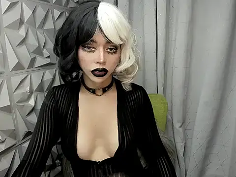 janecomander online show from 8, 4, 2026