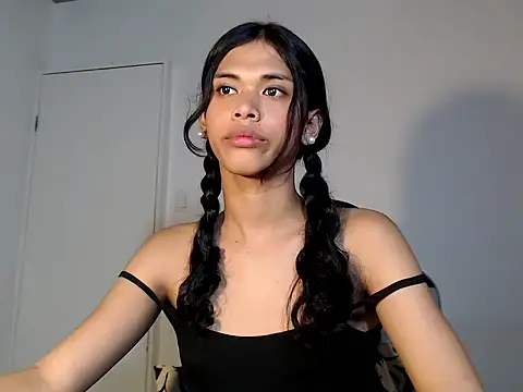 urcurlydiva online show from 24, 11, 2025