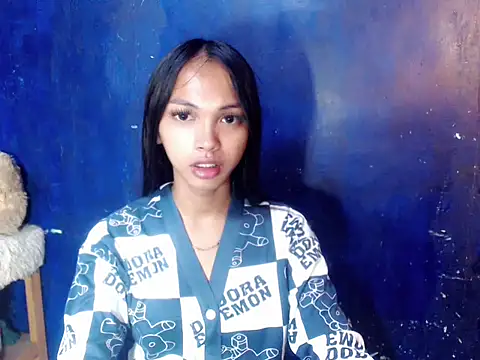 Snapshot of Simi_Ipit chatting on 19, 4, 2026 Simi Ipit online show from 19, 4, 2026
