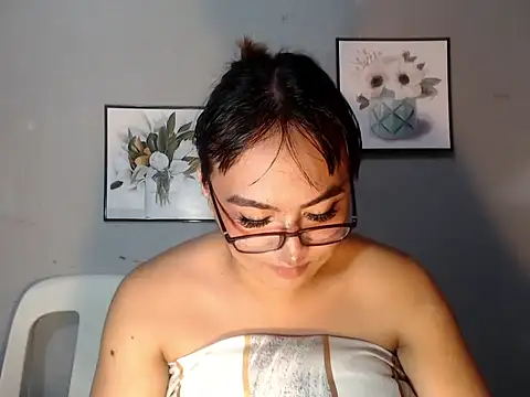 Snapshot of Asianblk_barbiedoll chatting on 17, 6, 2026 Asianblk barbiedoll online show from 17, 6, 2026