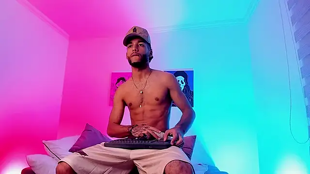 Thiagoferreti online show from 31, 7, 2026
