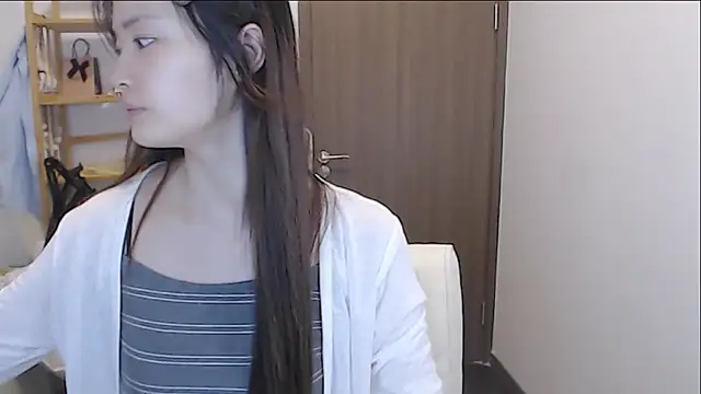 Snapshot of Mimi-cnbaby chatting on 2, 6, 2026 Mimi-cnbaby online show from 2, 6, 2026
