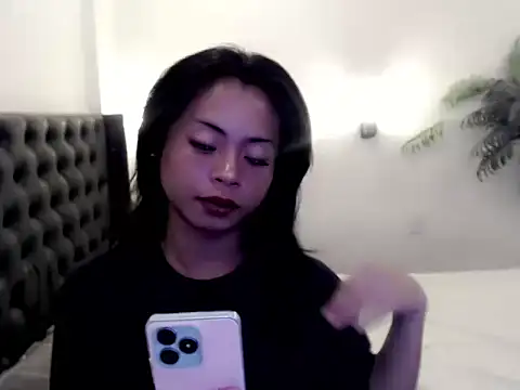 Menxie18 online show from 15, 4, 2026