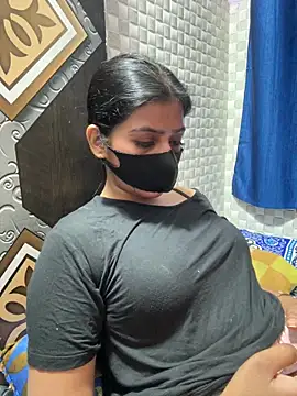 Snapshot of Hot_Jaanvi_ chatting on 27, 3, 2026 Hot Jaanvi online show from 27, 3, 2026