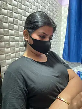 Snapshot of Hot_Jaanvi_ chatting on 27, 3, 2026 Hot Jaanvi online show from 27, 3, 2026