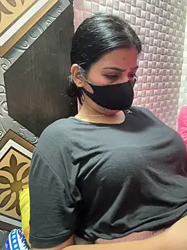 Snapshot of Hot_Jaanvi_ chatting on 3, 4, 2026 Hot Jaanvi online show from 3, 4, 2026