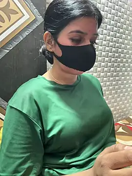 Snapshot of Hot_Jaanvi_ chatting on 17, 4, 2026 Hot Jaanvi online show from 17, 4, 2026