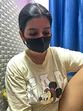 Snapshot of Hot_Jaanvi_ chatting on 27, 4, 2026 Hot Jaanvi online show from 27, 4, 2026