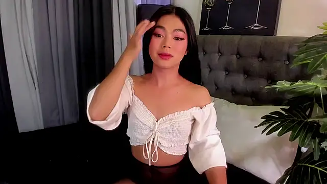 AsianHugecockAnna online show from 15, 1, 2026