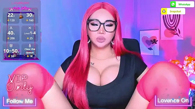 TriciaCumLoader online show from 5, 3, 2026