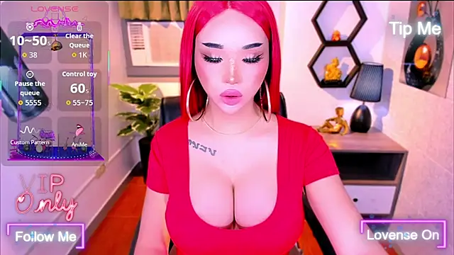 TriciaCumLoader online show from 10, 4, 2026