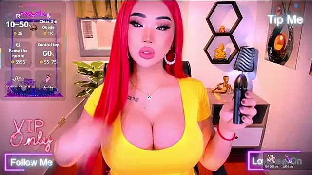 Snapshot of TriciaCumLoader chatting on 23, 4, 2026 TriciaCumLoader online show from 23, 4, 2026