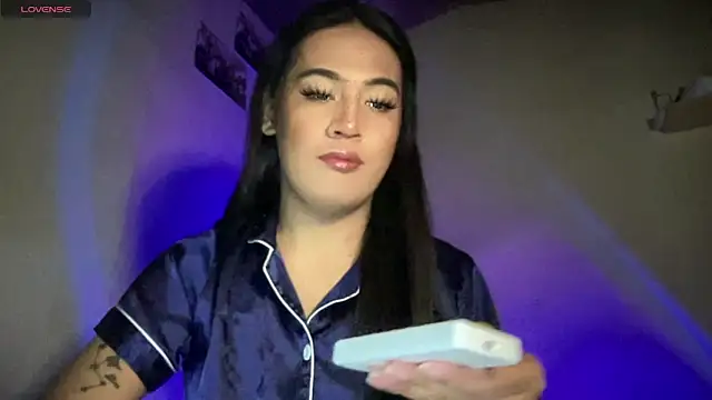 fallon empress143 online show from 23, 12, 2025