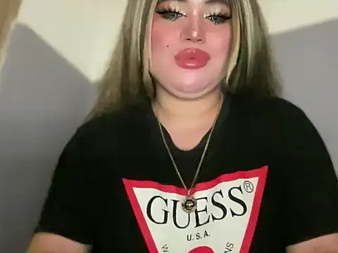 Naughtyrosecum online show from 15, 11, 2025