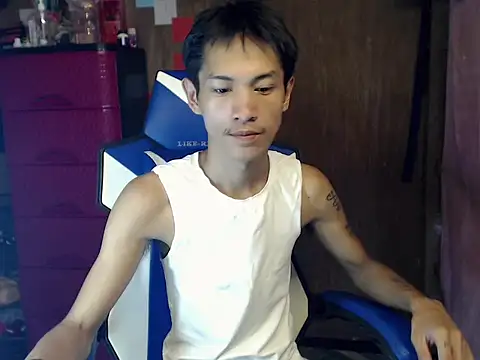 Snapshot of riks_tyler chatting on 18, 7, 2026 riks tyler online show from 18, 7, 2026