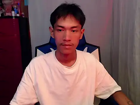 Snapshot of riks_tyler chatting on 29, 7, 2026 riks tyler online show from 29, 7, 2026