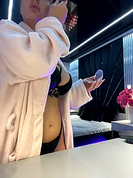 KenyaCruz online show from 25, 10, 2025