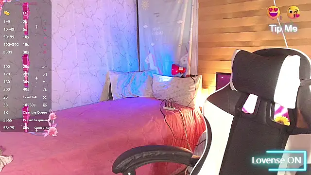 Snapshot of TssluttyNikka chatting on 1, 5, 2026 TssluttyNikka online show from 1, 5, 2026