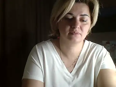 Snapshot of Wymini chatting on 30, 9, 2025 Wymini online show from 30, 9, 2025