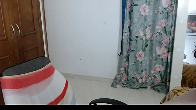 alejandralatina online show from 23, 9, 2025