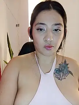 Snapshot of VALENTINA_ROUSE_ chatting on 11, 7, 2026 VALENTINA ROUSE online show from 11, 7, 2026