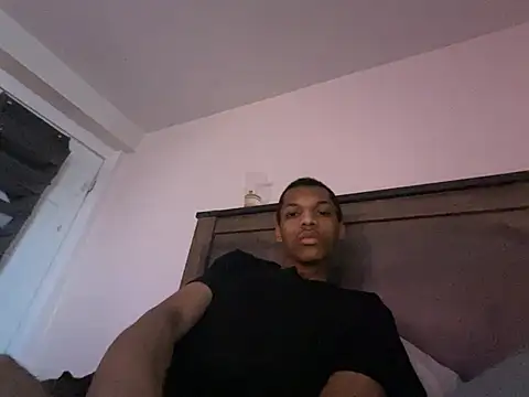 Snapshot of zeeeky_33deep chatting on 19, 4, 2026 zeeeky 33deep online show from 19, 4, 2026