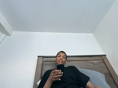 Snapshot of zeeeky_33deep chatting on 5, 5, 2026 zeeeky 33deep online show from 5, 5, 2026