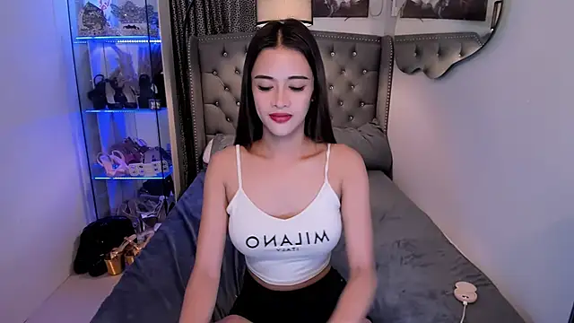 Lars empress online show from 23, 10, 2025