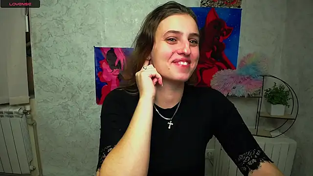 AmandaDimond  online show from 4, 11, 2025